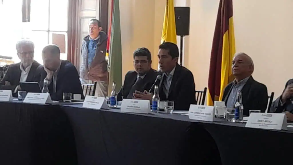 Fedesarrollo: modificar la Regla Fiscal es un mensaje negativo para Colombia Regla Fiscal