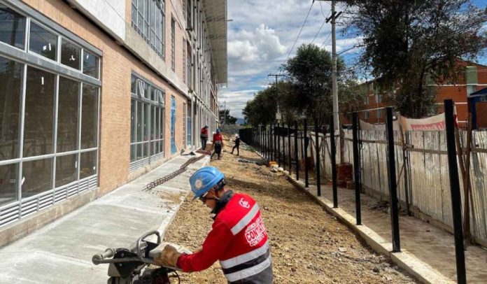 Trabajo en colegio de Bogotá Consiga trabajo en obra de colegio de Kennedy, en Bogotá.