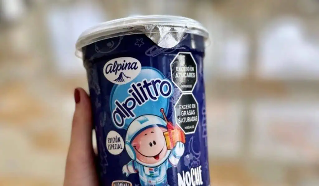 En el marco de navidad alpina lanza Alpilitro Noche Lanzan nuevo Alpilitro.