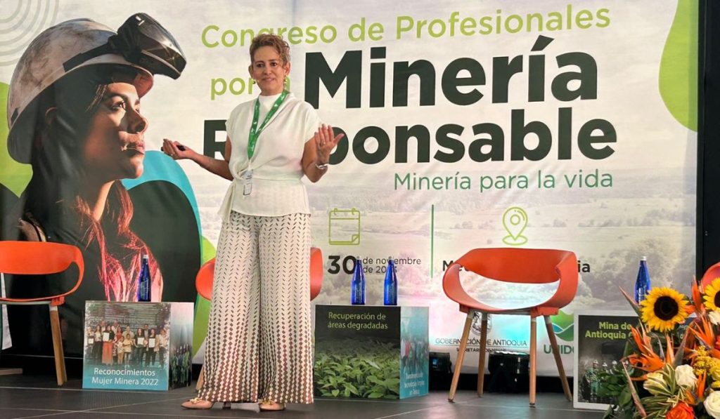 Giovanna Romero de Aris Mining - responsabilidad social