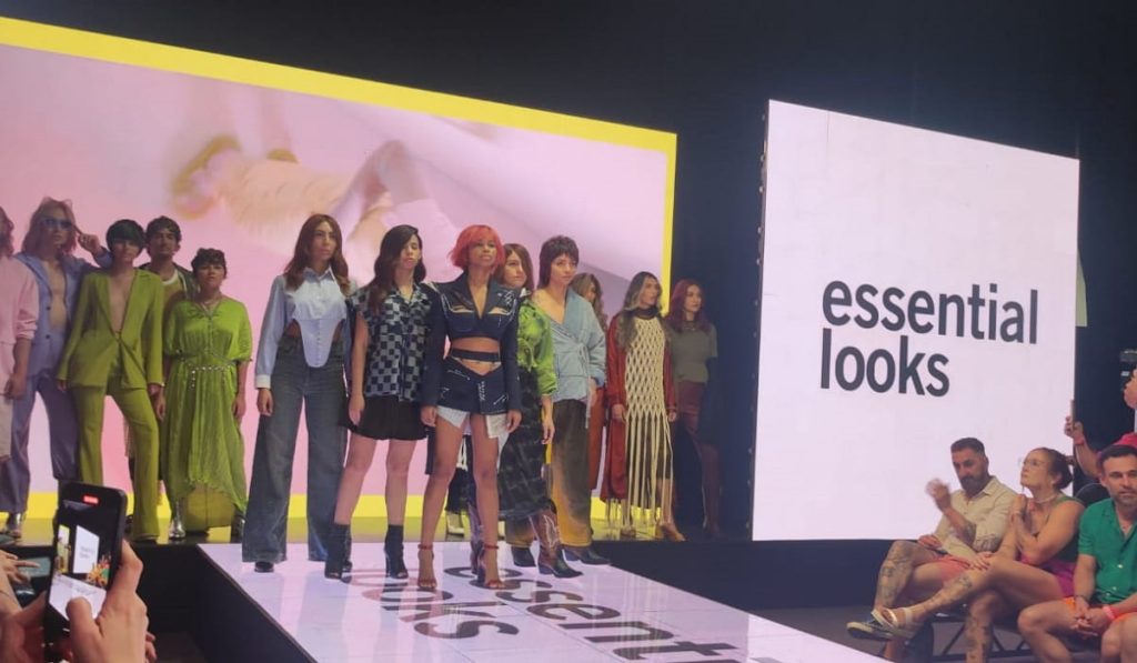 Pasarela en el Experience Festival