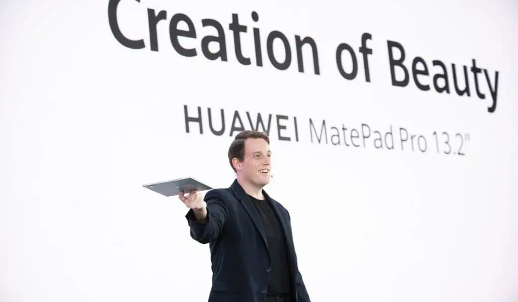 Huawei presenta al mercado sus nuevos dispositivos: computadores, tabletas y audífonos Presentación de nuevos dispositivos Huawei.