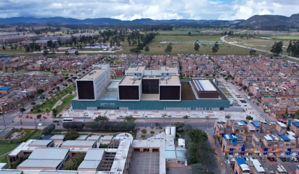 Listo primer hospital en Colombia que se construyó por APP: se invirtió medio billón de pesos Listo primer hospital en Colombia que se construye por APP