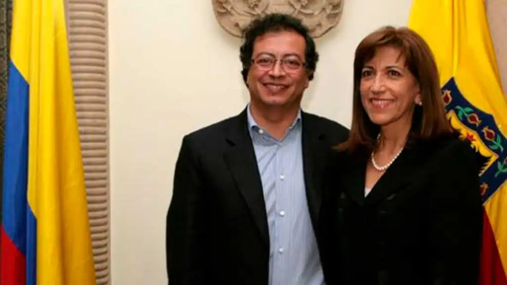 Renuncia directora de la Agencia de Defensa Jurídica del Estado tras disputa con canciller Álvaro Leyva Presidente Petro en la designación a Martha Lucía Zamora como Directora de la Agencia Nacional de Defensa Jurídica del Estado