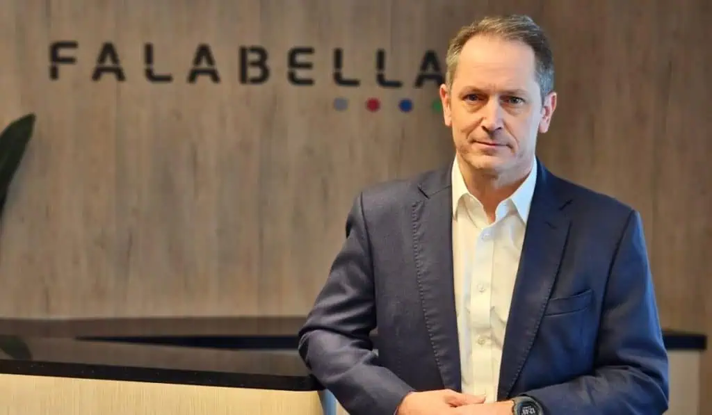 Alejandro González fue nombrado director general interino de Falabella Falabella