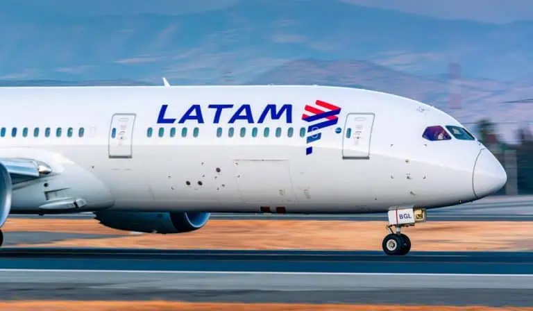 Latam Airlanes Colombia
