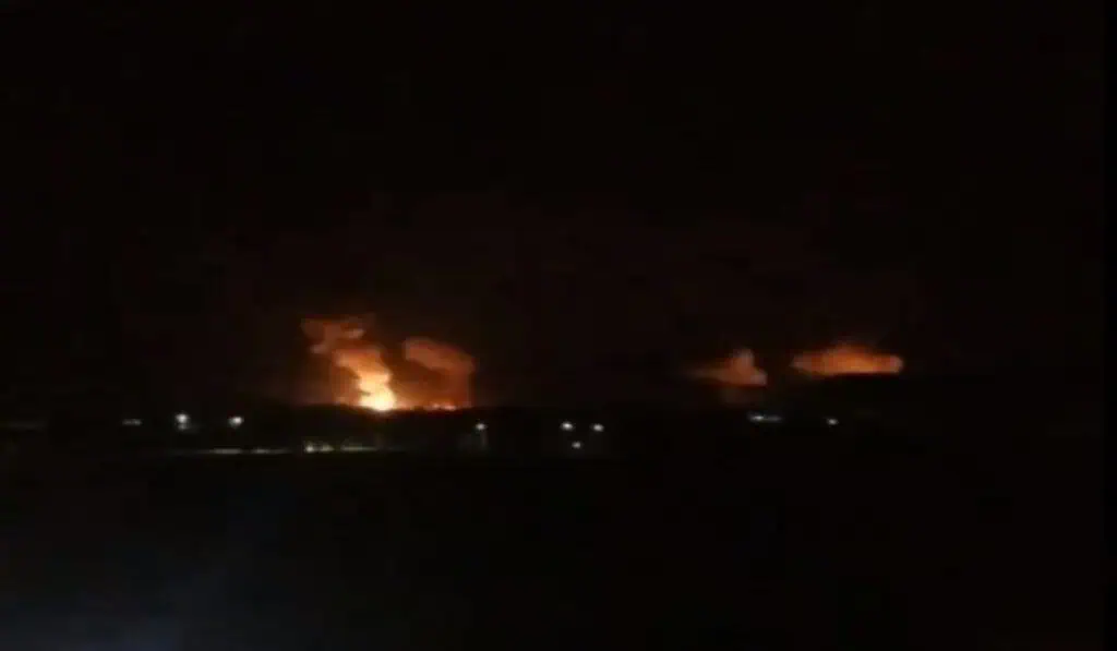 Estados Unidos y Reino Unido lanzan ataque contra Yemen Ataque a los hutíes.