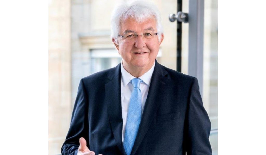 Robert Holzmann, gobernador del banco central de Austria habla de las tasas de interés en Europa