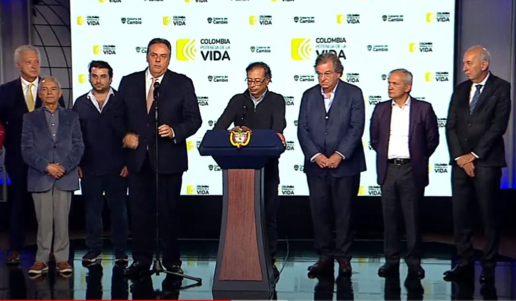Reunión del presidente Petro en Casa de Nariño con empresarios del GEA y Gilinski