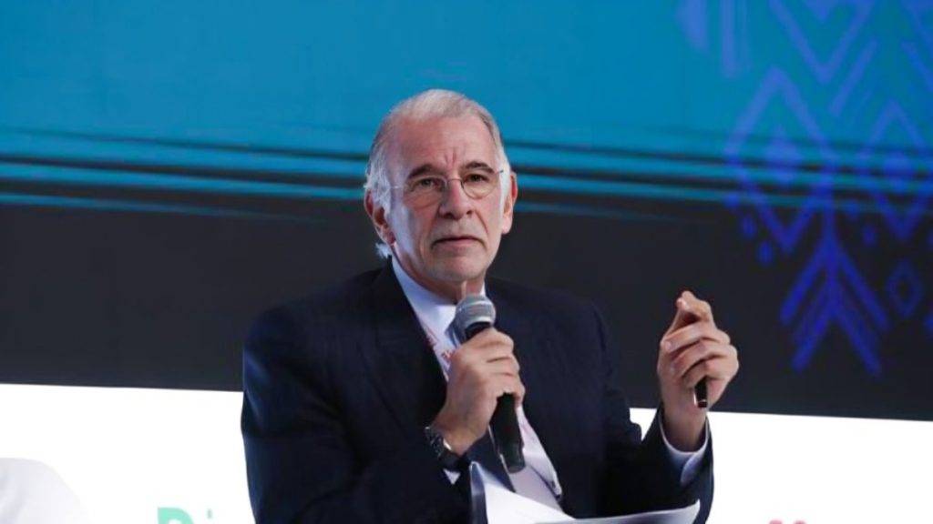 Gobernador del Atlántico , Eduardo Verano.