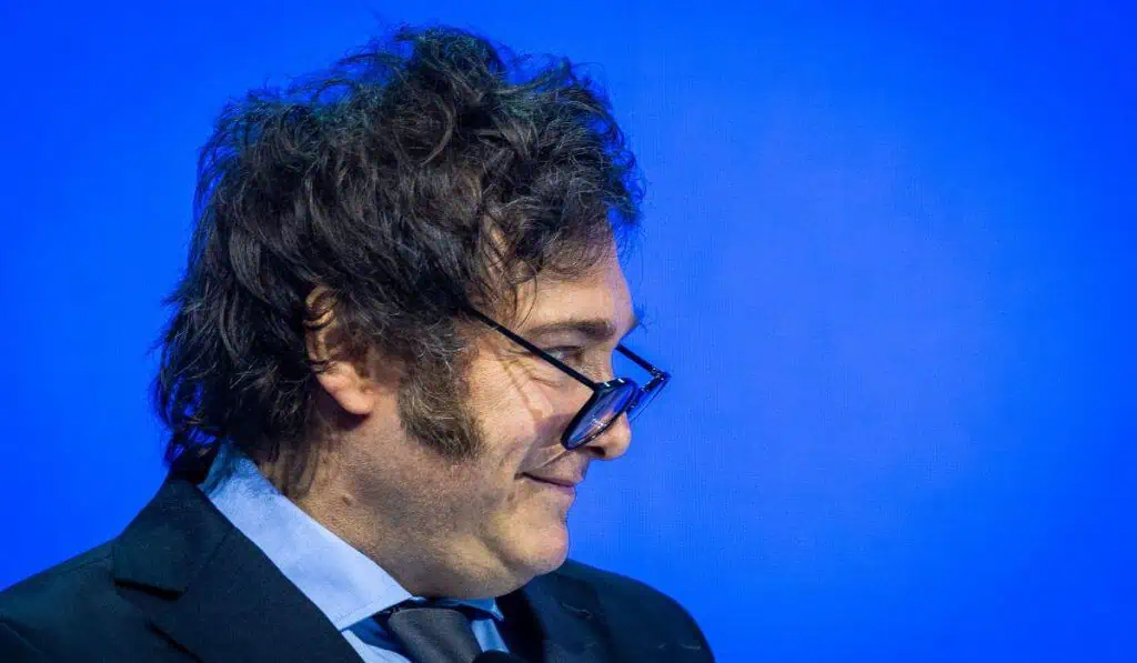 Gobierno de Milei en Argentina logra superávit financiero por primera vez en 12 años Javier Milei