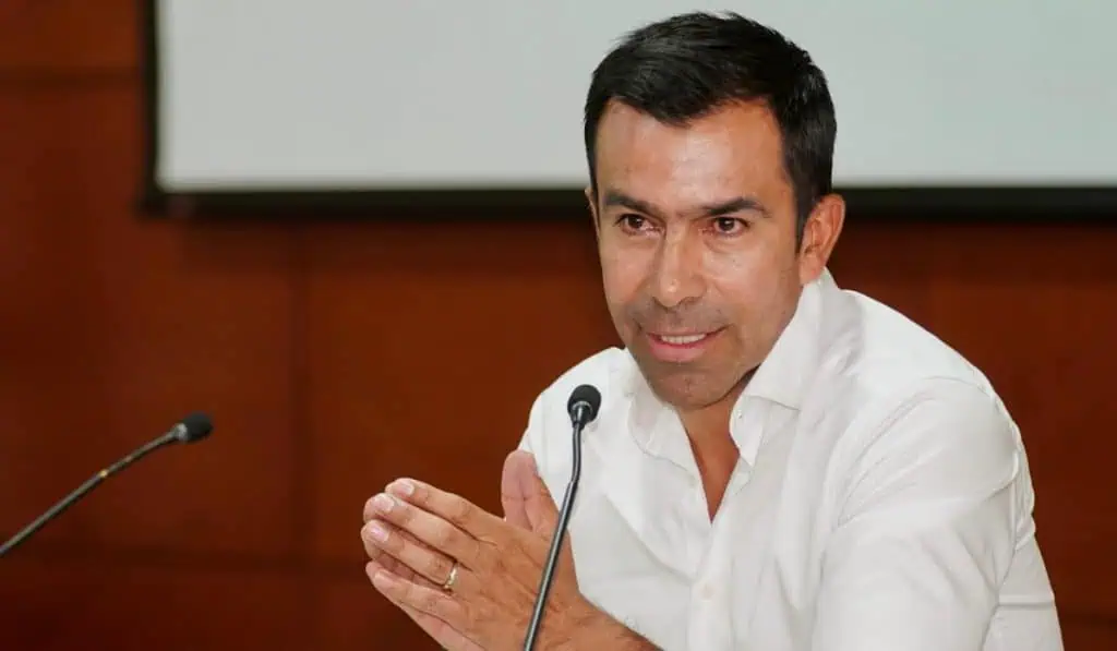 Cundinamarca alista plan de megaobras: incluye línea 3 del metro, cable en La Calera y dos trenes Jorge Rey, gobernador de Cundinamarca