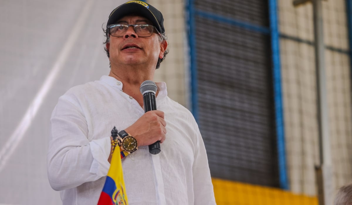 El presidente Gustavo Petro tiene dos citas pendientes: una con la bancada costeña y otra con la bancada paisa del Congreso de Colombia.