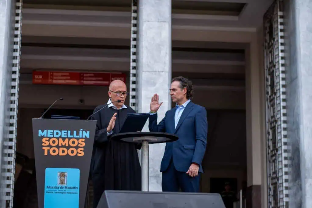 “No castigue a Medellín y Antioquia”: Federico Gutiérrez a Gustavo Petro en primer discurso como alcalde Posesión Fico Gutiérrez