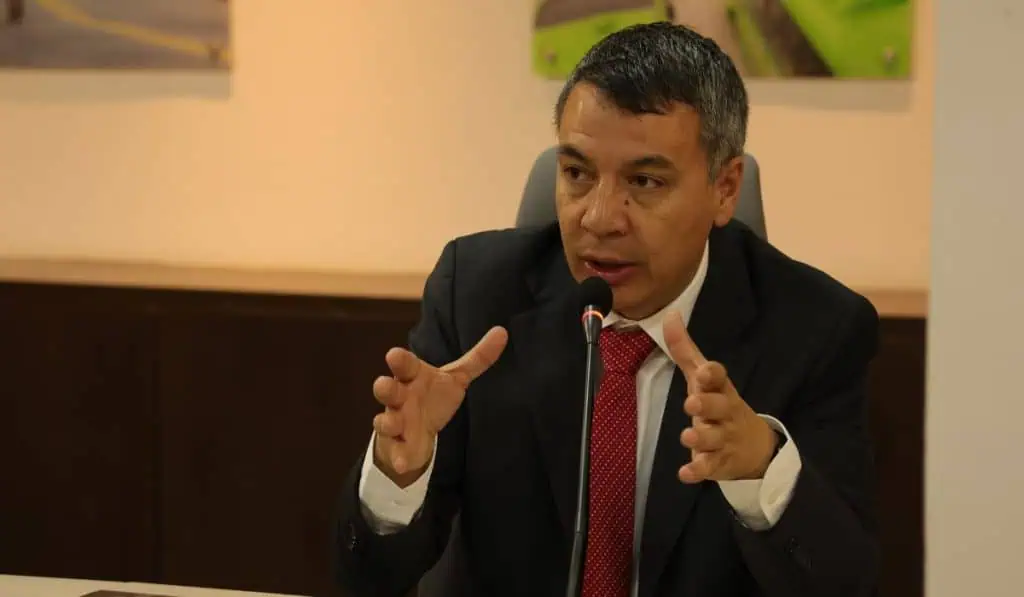 La norma que podría ponerles trabas a nuevos sistemas de transporte y trenes en Colombia William Camargo, ministro de Transporte de Colombia