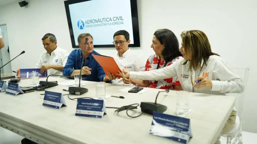 ANI entrega concesión para modernizar el Aeropuerto Rafael Núñez de Cartagena ANI entrega concesión para modernizar Aeropuerto de Cartagena