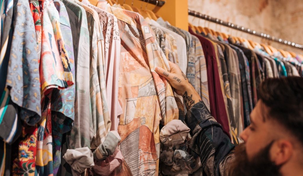 Compra de ropa de segunda mano (1)
