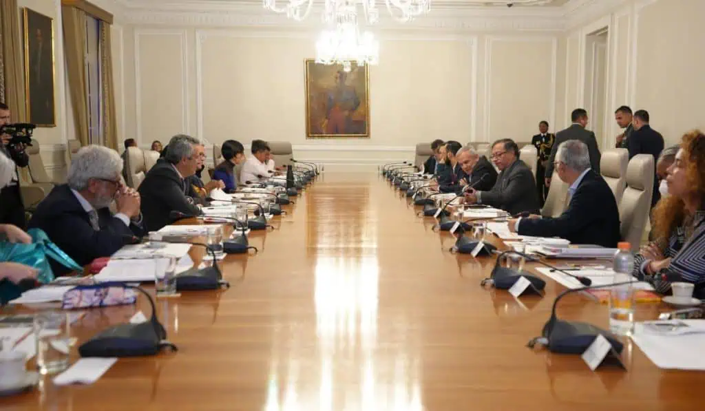 Ricardo Bonilla, ministro de Hacienda, no saldría del gobierno Petro Ricardo Bonilla, ministro de Hacienda, no saldría del gobierno Petro