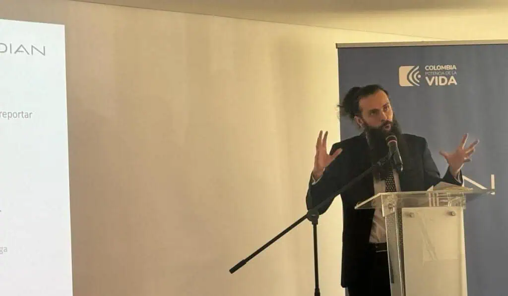 DIAN dice que es "inconveniente" una nueva amnistía tributaria en Colombia Subdirector de estudios económicos de la DIAN, David Gustavo Suárez. Foto Valora Analitik