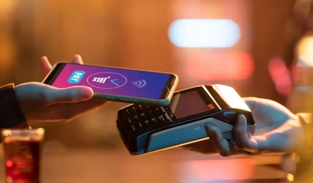 Scotiabank Colpatria anuncia nuevas funcionalidades en sus canales digitales billetera de Google