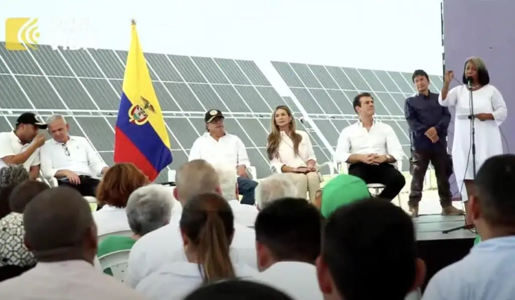 Inauguran el parque de energía solar más grande de Colombia: La Loma de Enel Inauguración parque solar de Enel