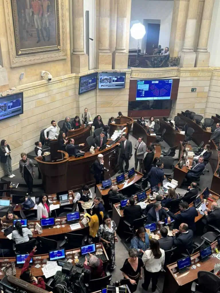 Reforma pensional: por segundo día consecutivo se suspende debate por falta de quórum Plenaria del Senado de la República.