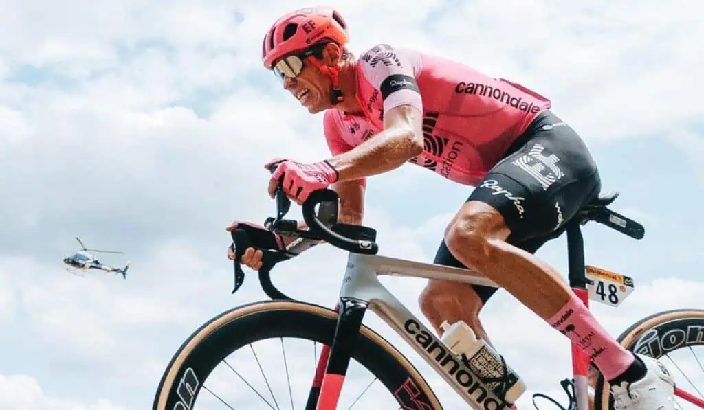 Rigoberto Urán cambia la bicicleta por las motos: Selló alianza con una reconocida marca Rigoberto Urán se retira del ciclismo este 2024
