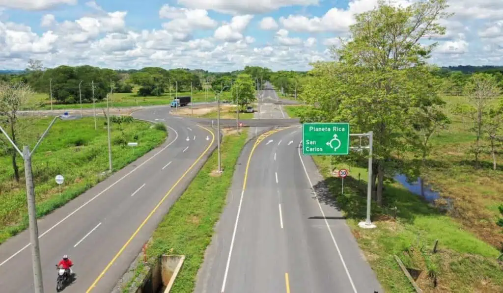La nueva megavía en Colombia que tiene prendidas las alertas por un peaje Ruta al Mar