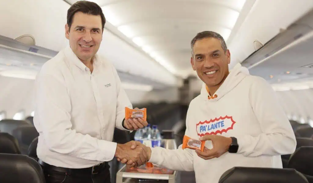 Latam empezará a ofrecer Chocorramo como merienda en sus vuelos Chocorramo