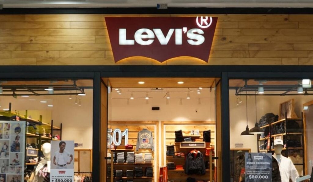 Levi's