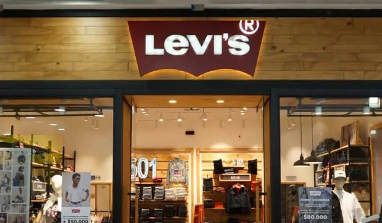 Levi's