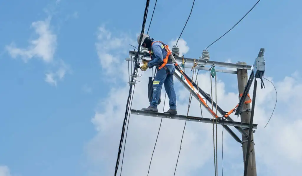 Afinia pagó $131.000 millones a XM y suspende riesgo de cortes de energía en el Caribe Afinia pagó $131.000 millones a XM y suspende riesgo de cortes de energía en el Caribe