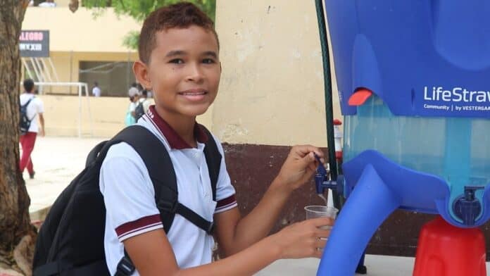 P&G y World Vision llevan agua limpia para familias de San Onofre (Sucre, Colombia)
