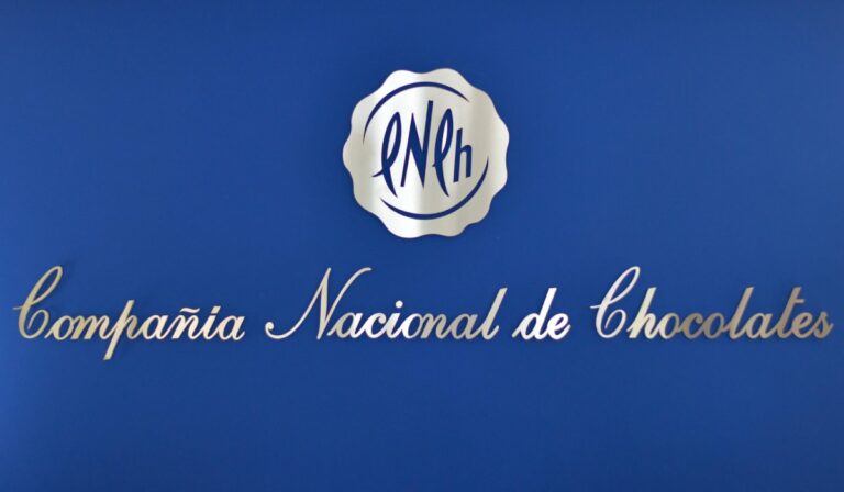 Compañía Nacional de Chocolates se unió a Asómbrate: programa que combate el cambio climático