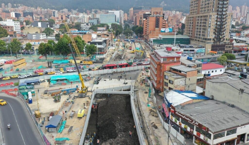 Construcción del intercambiador vial de la calle 72 con Av. Caracas