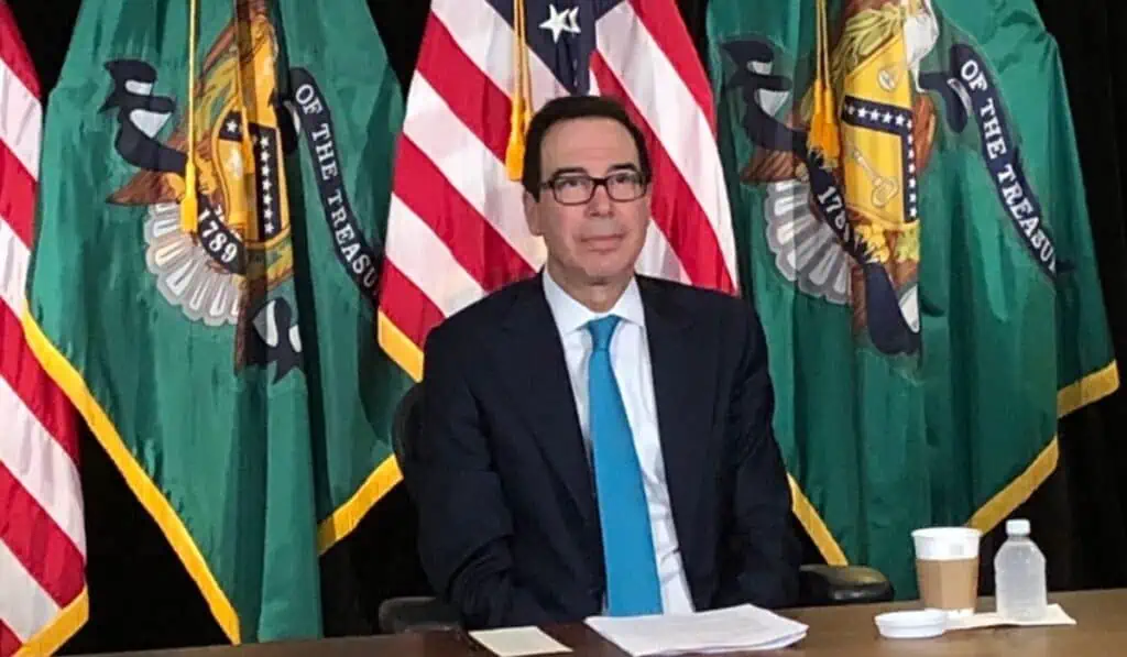 El reconocido político de EE. UU. que ahora quiere comprar TikTok Steven Mnuchin TikTok