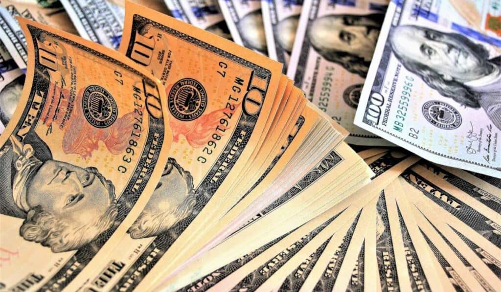 Dólar en Colombia 18 de octubre de 2024