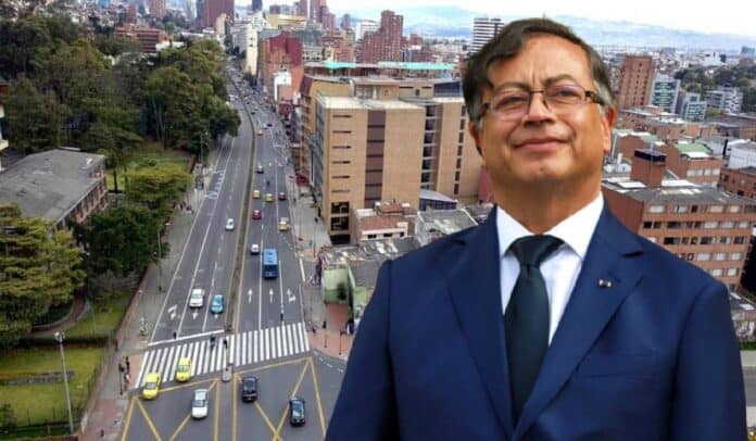 Gustavo Petro y Carrera Séptima