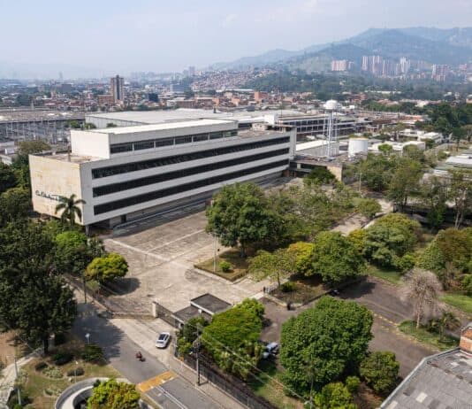 Lote Medellín Arquitectura y Concreto