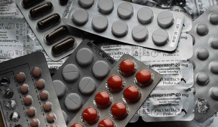 Medicamentos escasos en Colombia