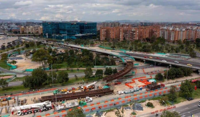 Obra de TransMilenio de la Avenida 68 con Calle 26