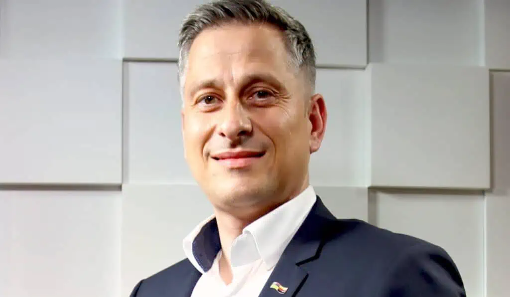 Presidente de Cámara Colombo-Alemana se posiciona como nuevo pdte de Eurocámaras en Colombia Presidente ejecutivo de la Cámara de Industria y Comercio Colombo-alemana (AHK), Mischa Groh.