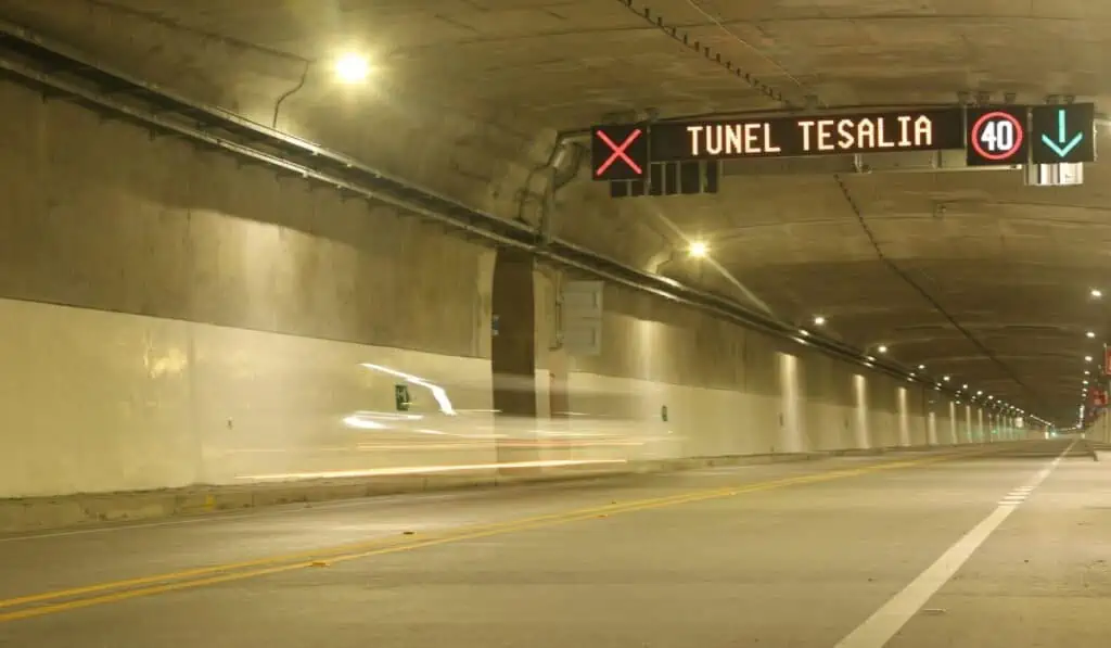 Se acabaron los pare y siga en la vía La Felisa (Caldas) – La Pintada (Antioquia) Túnel Tesalia