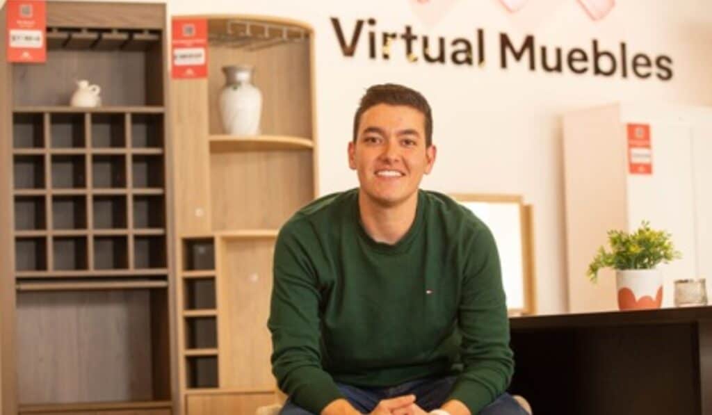 David Medina, gerente de Virtual Muebles