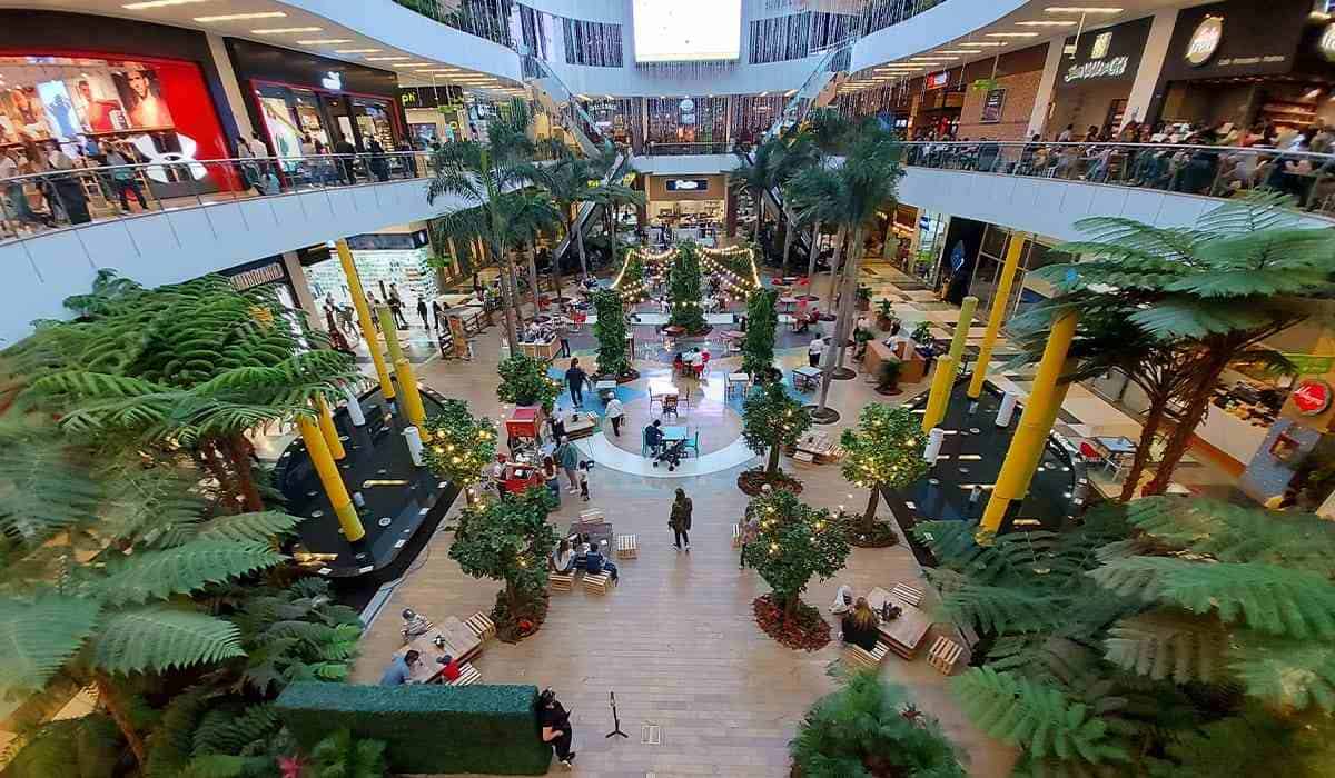 Centro Comercial El Tesoro