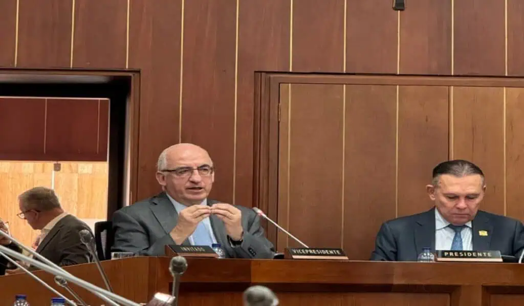 Banco de la República tendría en 2024 nuevo récord histórico en utilidades: más de $10 billones Gerente del Banco de la República, Leonardo Villar. Foto: Valora Analitik