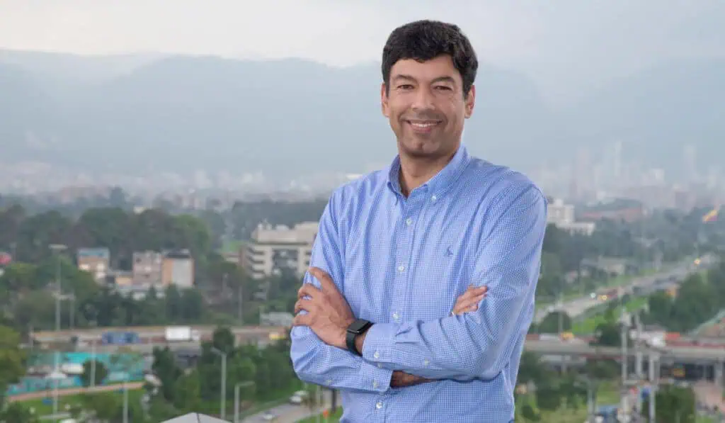 Así puede abrir una cuenta de ahorro en dólares en Colombia, de manera digital y sin monto mínimo Javier Suárez, presidente de Davivienda. Foto Davivienda