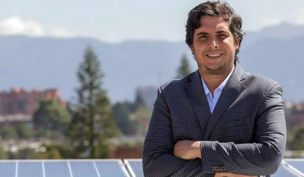 Juan Camilo Vallejo, que renunció al Fenoge, fue propuesto por el Gobierno para la CREG Juan Camilo Vallejo fue propuesto por el Gobierno para la Creg