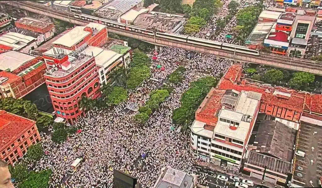 Laura Sarabia sobre marchas: “Debemos reconocer que muchas personas se movilizaron” Marchas 21 de abril