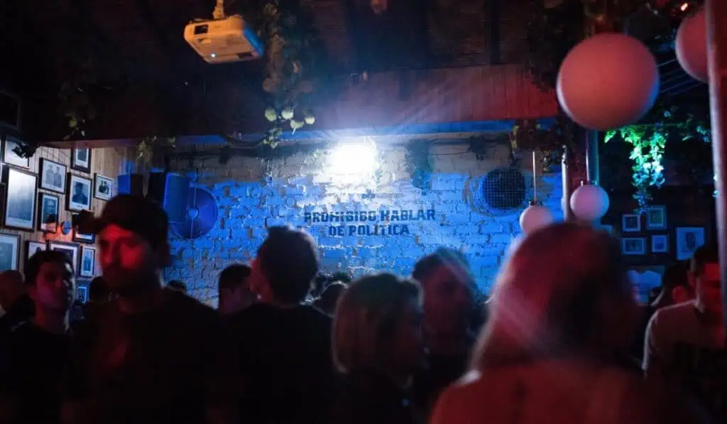 Salón Amador, discoteca de electrónica en Medellín, celebra su décimo aniversario Salón Amador